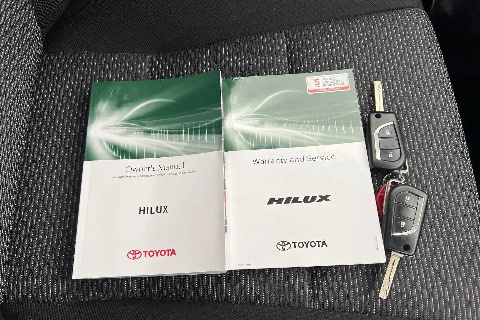 2020 Toyota Hilux Gallery Image 19