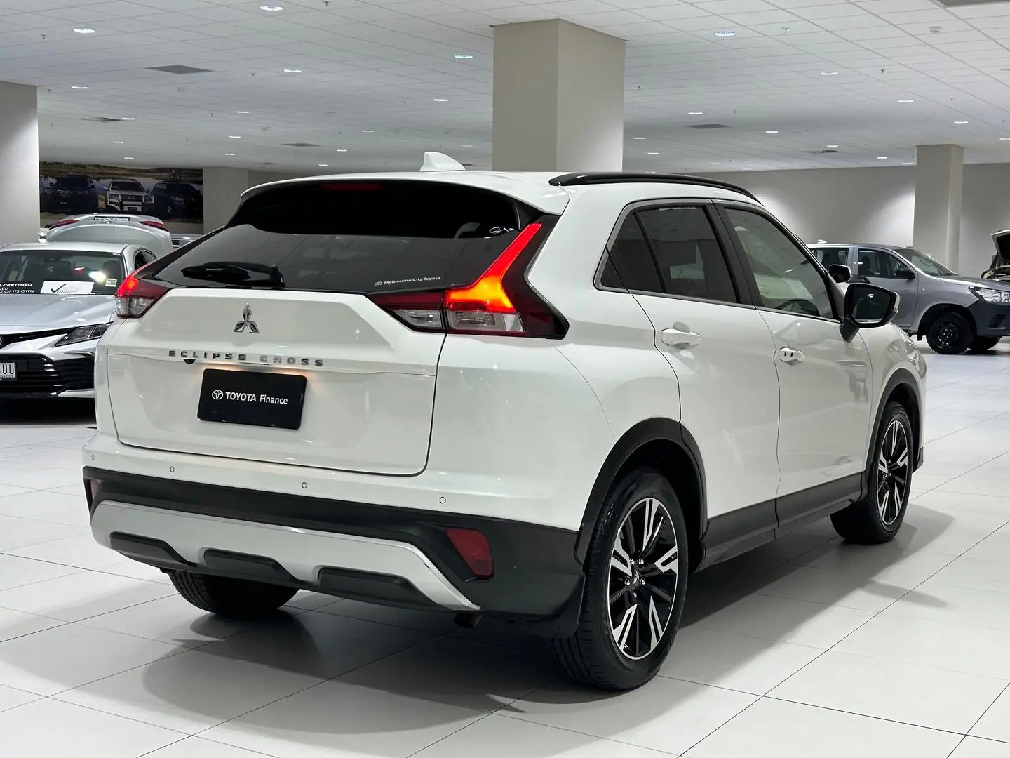 2021 Mitsubishi Eclipse Cross Gallery Image 10