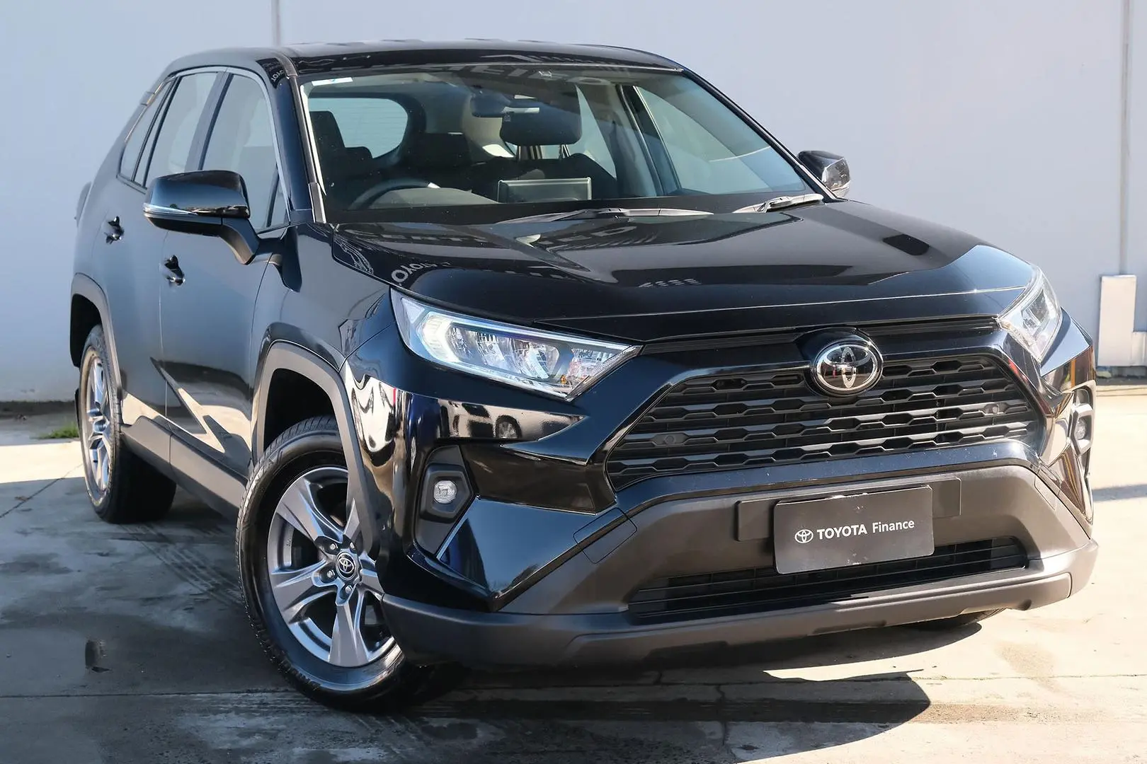 2023 Toyota RAV4 Gallery Image 1