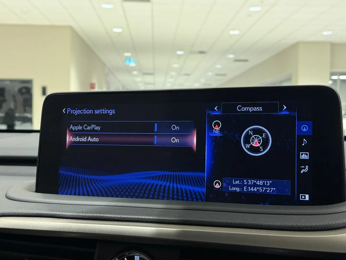 2022 Lexus RX Gallery Image 20