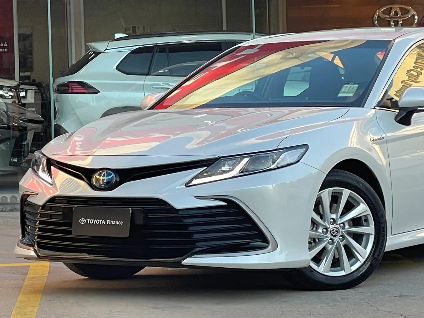 2022 Toyota Camry Gallery Image 6