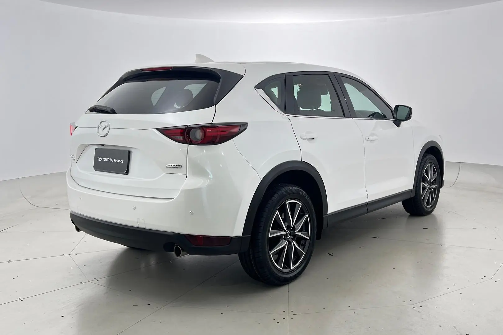 2018 Mazda CX-5 Gallery Image 4