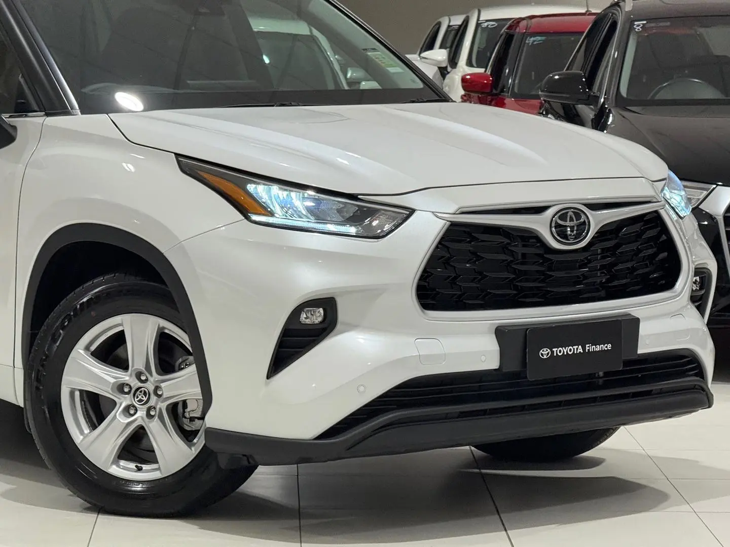 2024 Toyota Kluger Gallery Image 3