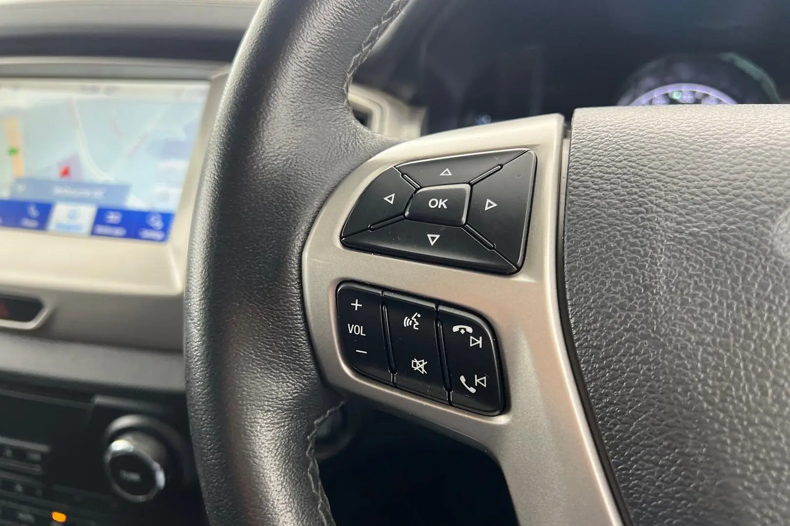 2020 Ford Everest Gallery Image 16