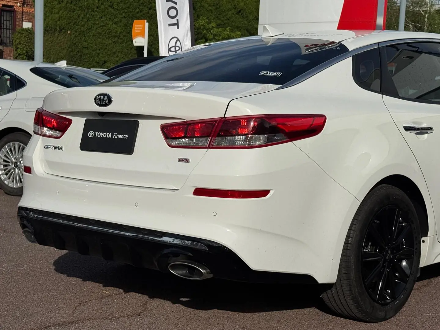 2020 Kia Optima Gallery Image 5
