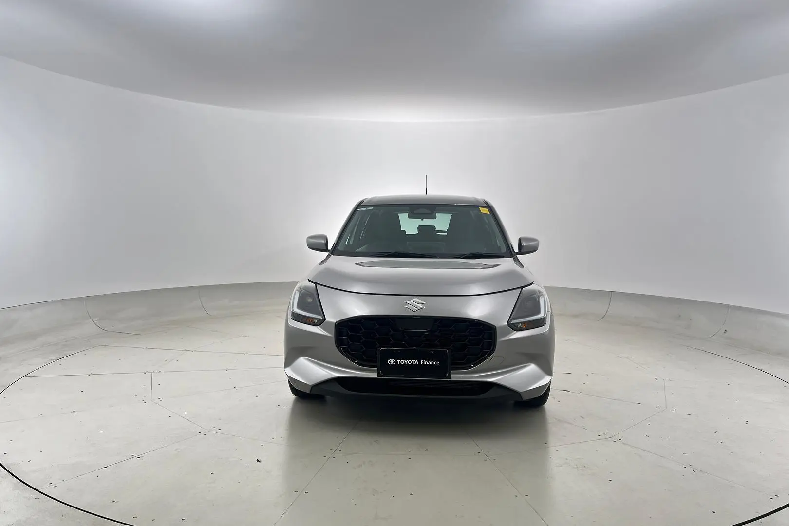 2024 Suzuki Swift Gallery Image 10