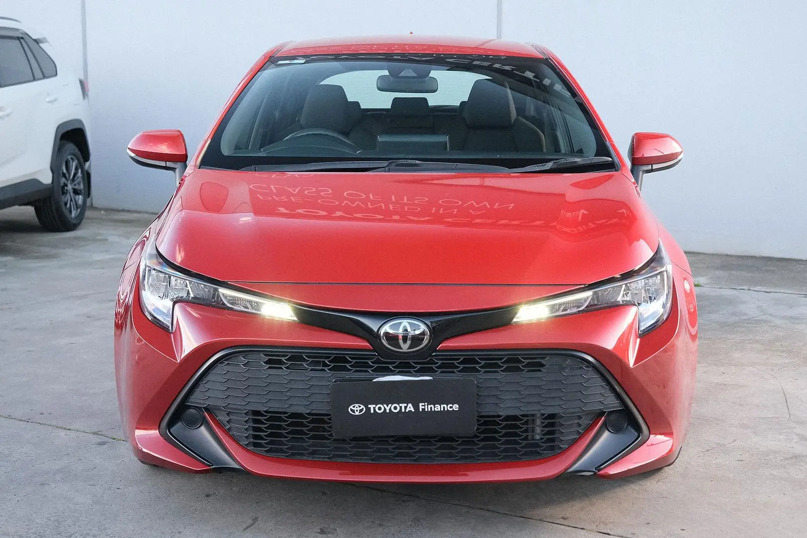 2019 Toyota Corolla Gallery Image 3