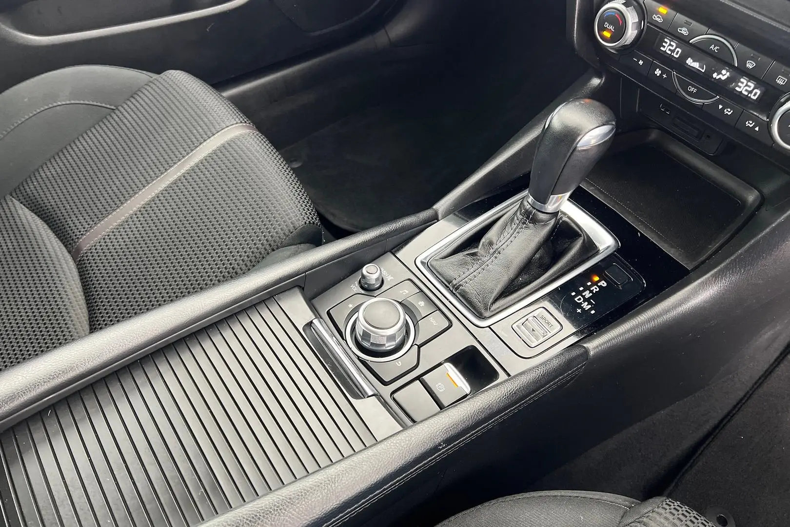 2017 Mazda 3 Gallery Image 22