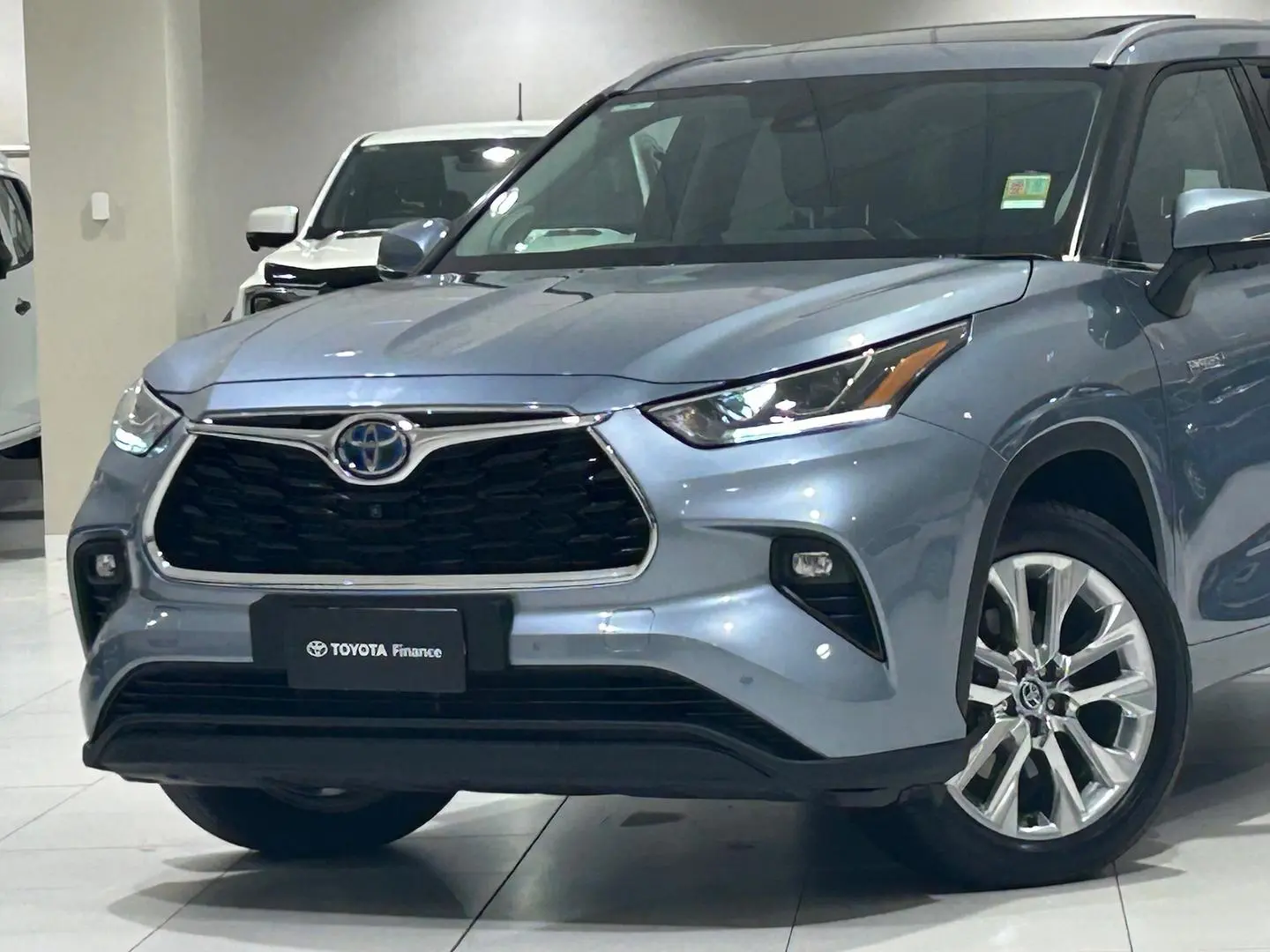 2023 Toyota Kluger Gallery Image 7
