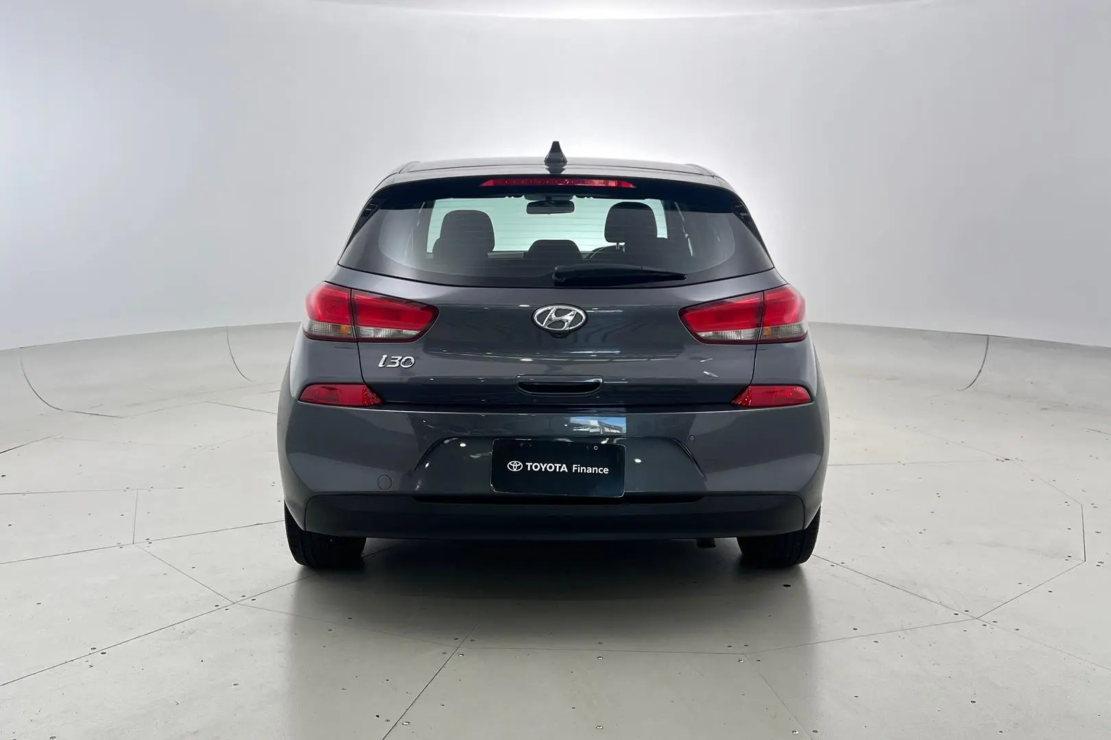 2018 Hyundai i30 Gallery Image 6