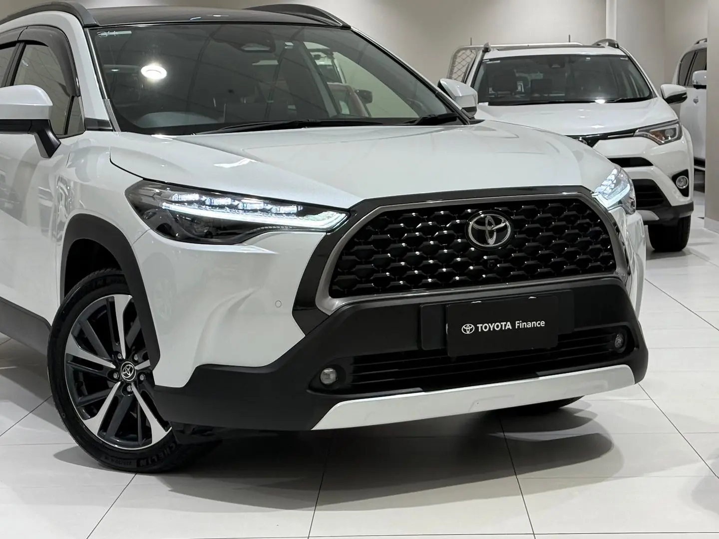 2023 Toyota Corolla Cross Gallery Image 3