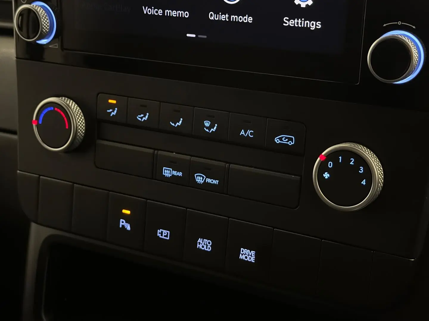 2023 Hyundai STARIA LOAD Gallery Image 20
