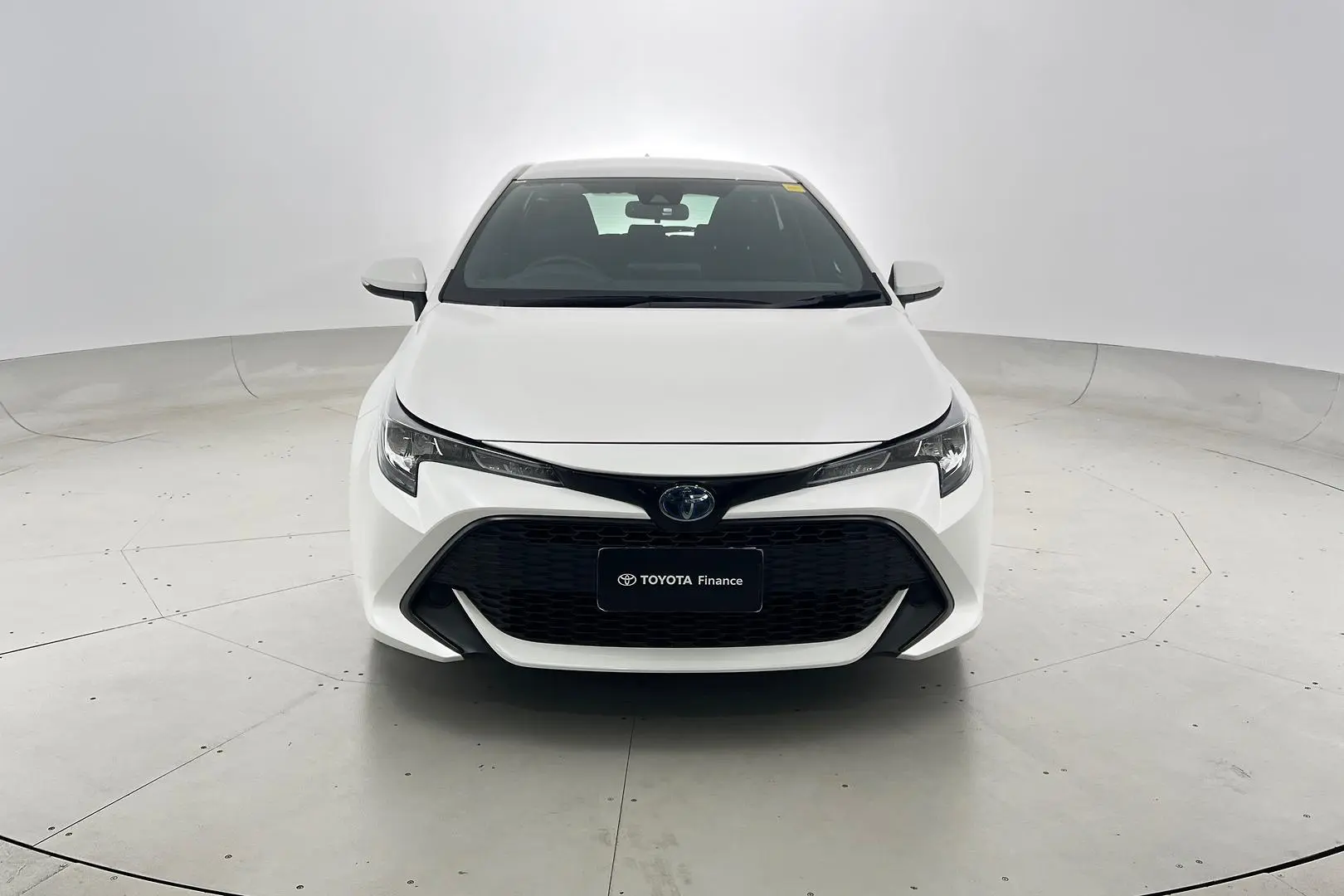 2019 Toyota Corolla Gallery Image 10