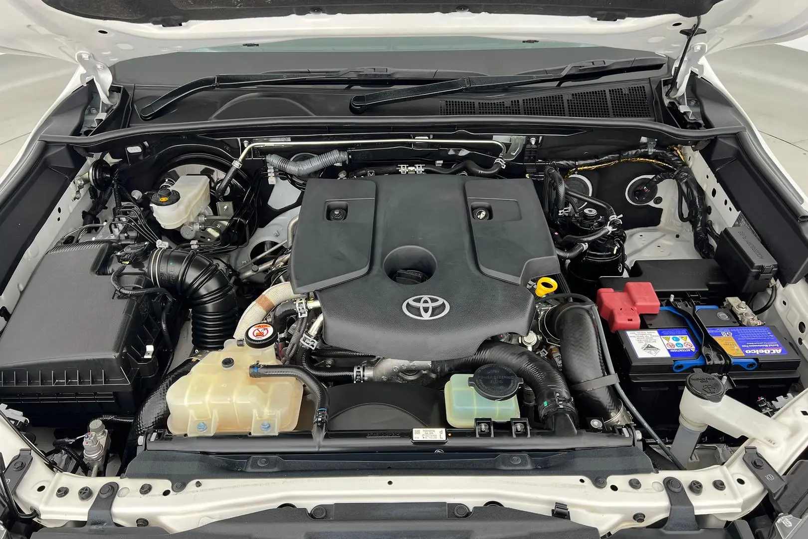 2020 Toyota Hilux Gallery Image 21