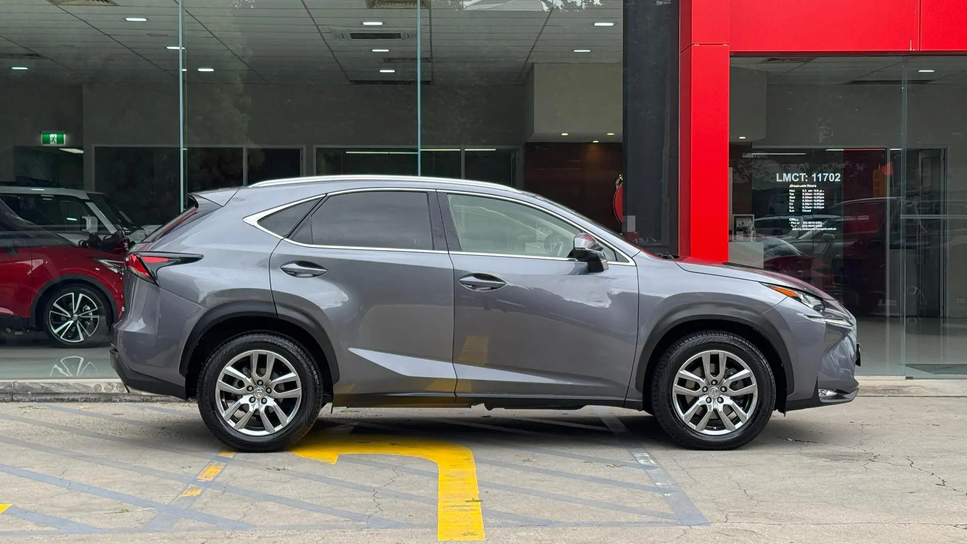 2016 Lexus Nx Gallery Image 6