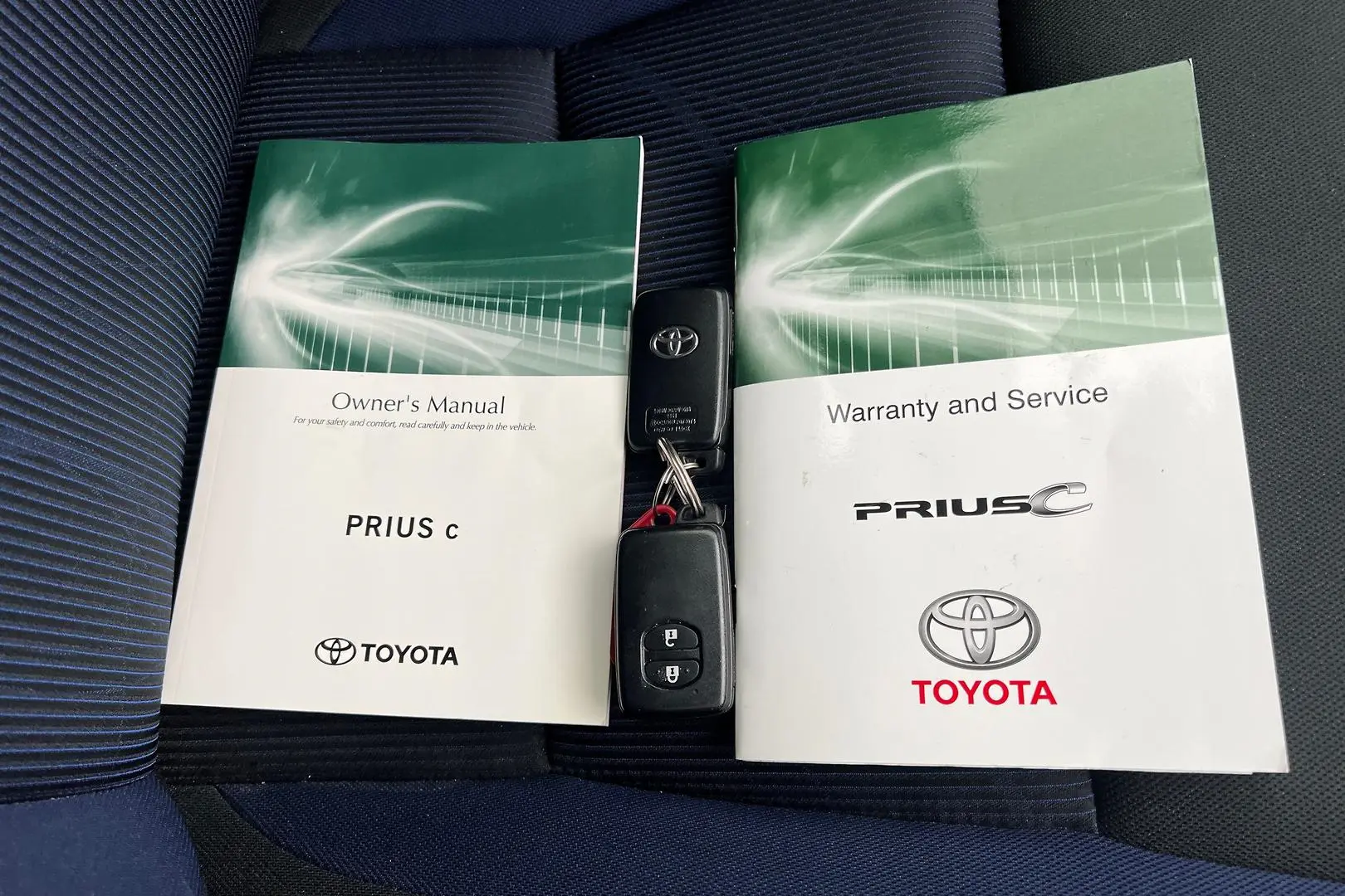 2018 Toyota Prius C Gallery Image 24