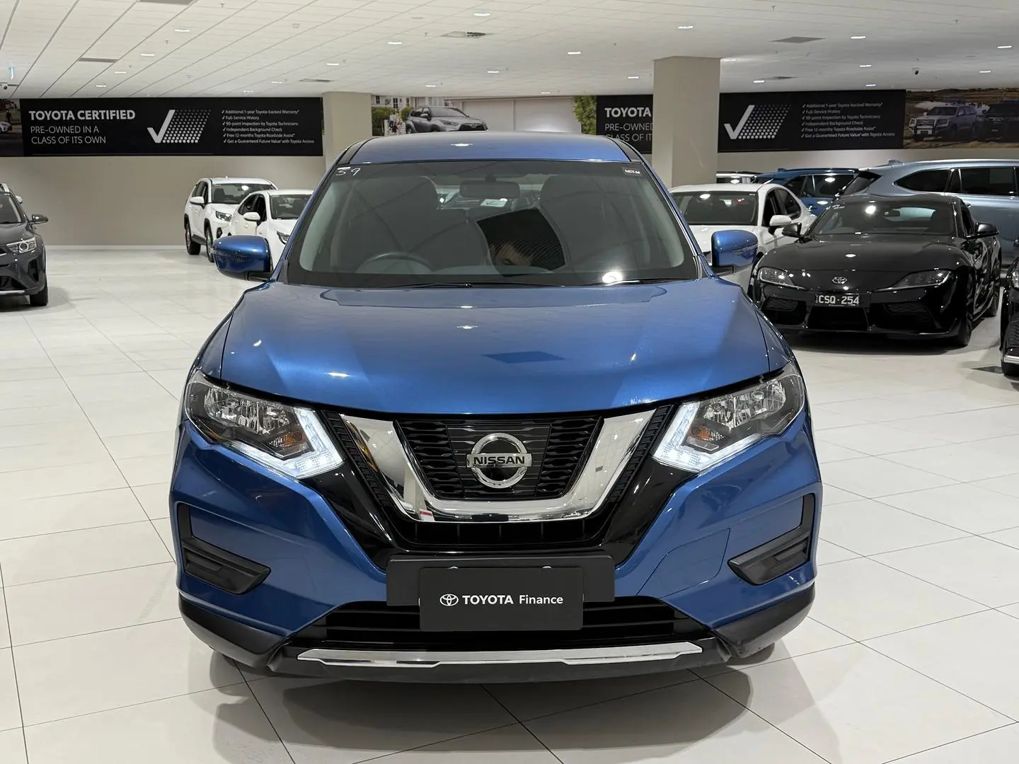2020 Nissan X-TRAIL Gallery Image 4