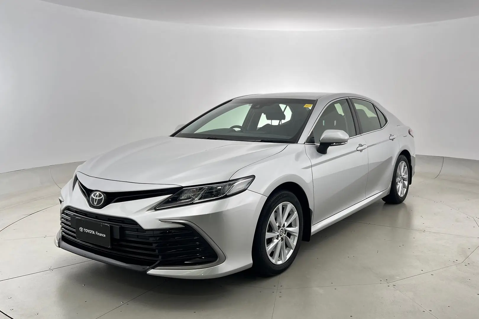 2022 Toyota Camry Gallery Image 9