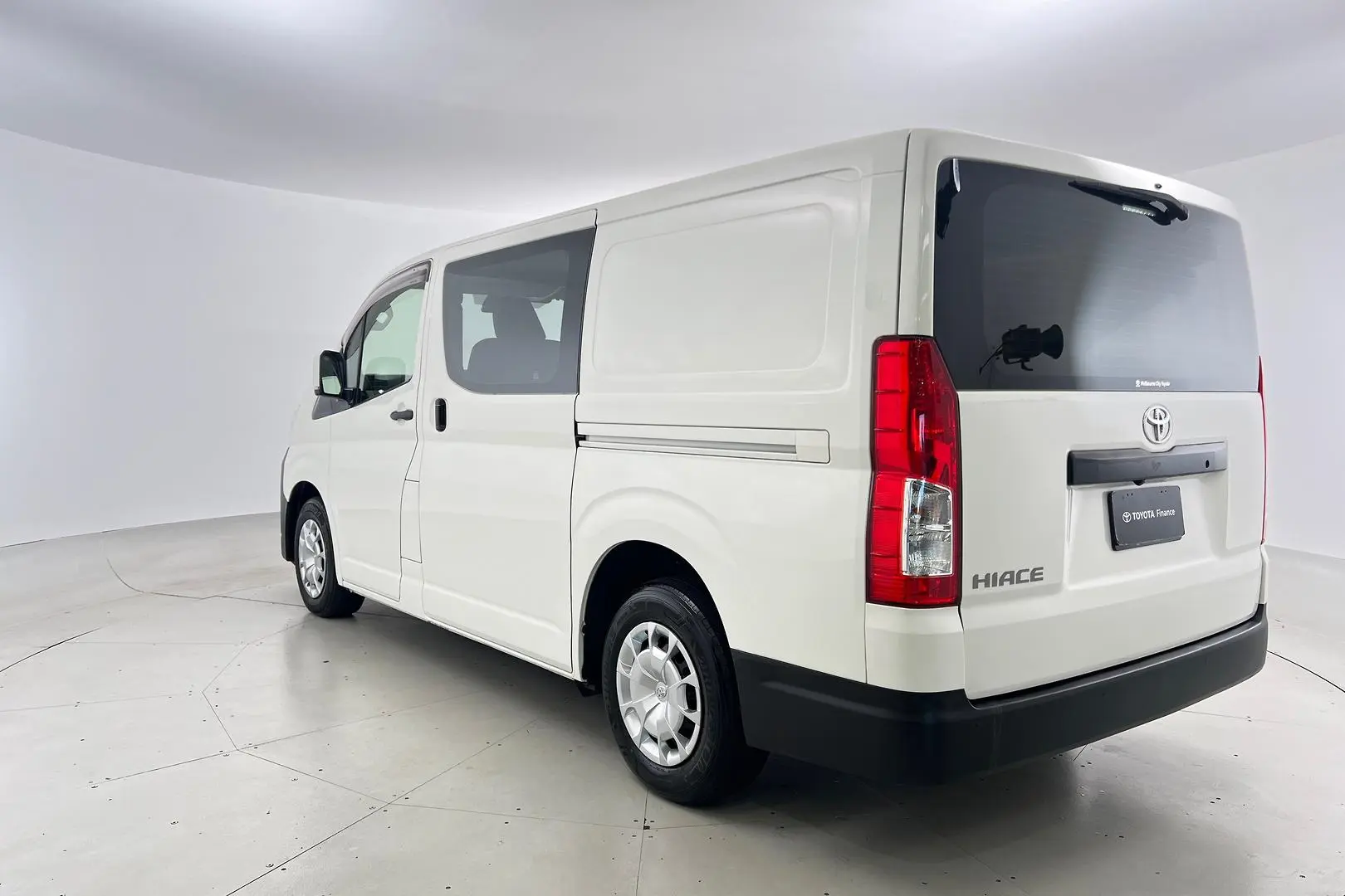 2019 Toyota Hiace Gallery Image 2