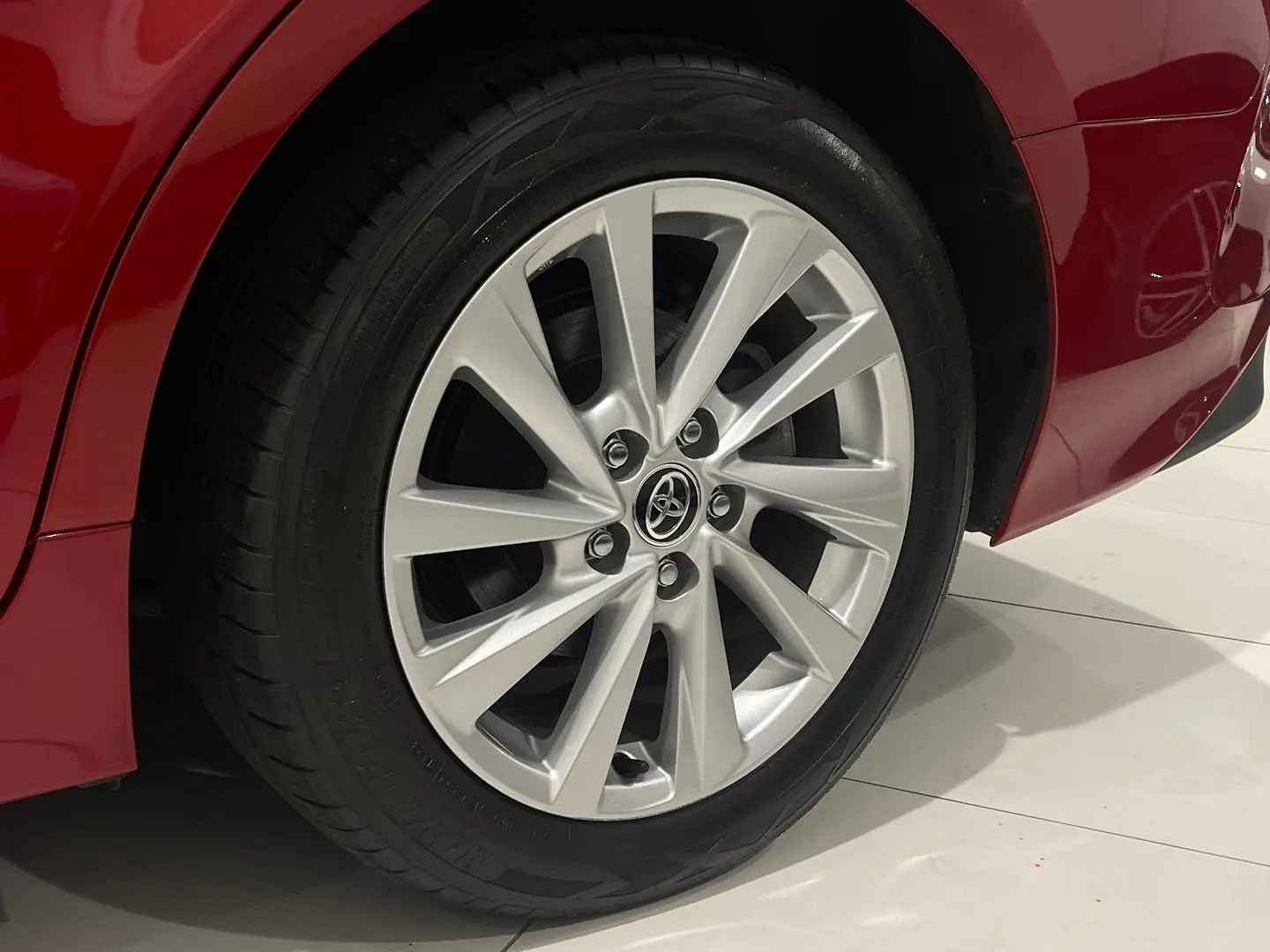 2021 Toyota Camry Gallery Image 11