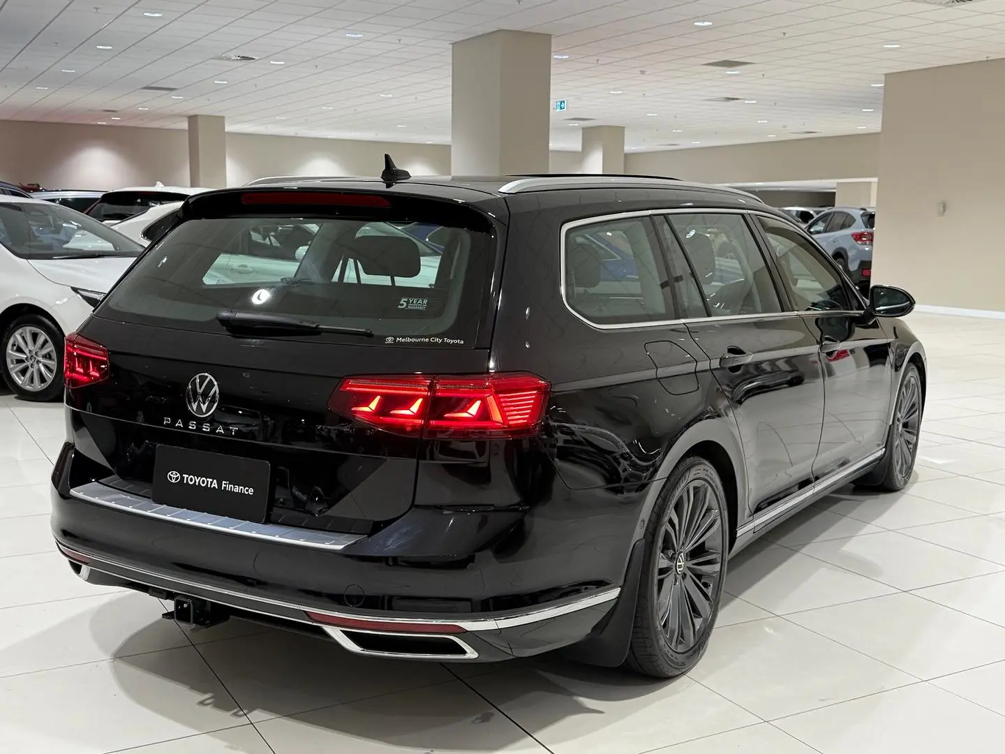 2022 Volkswagen Passat Gallery Image 10