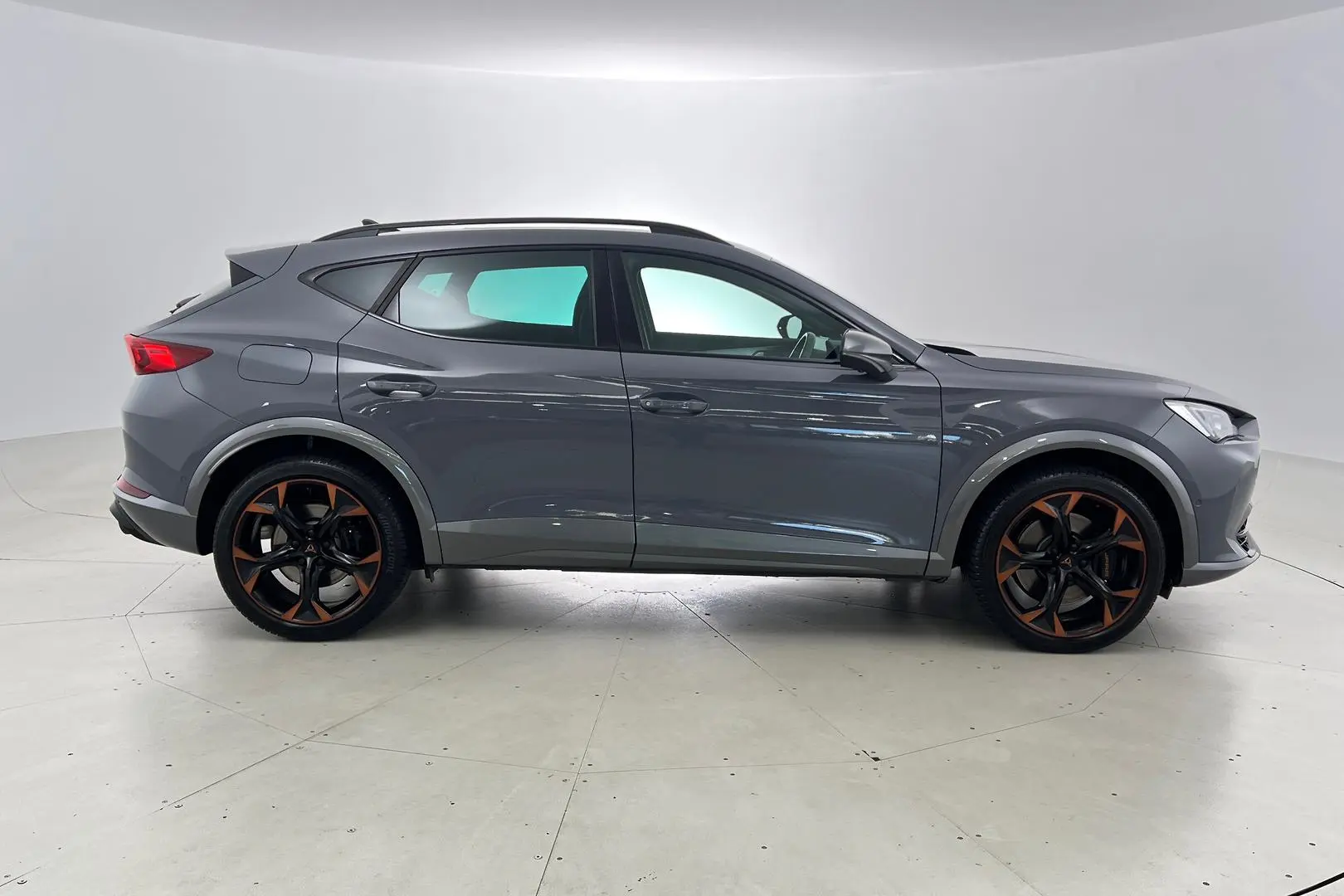 2022 CUPRA Formentor Gallery Image 3