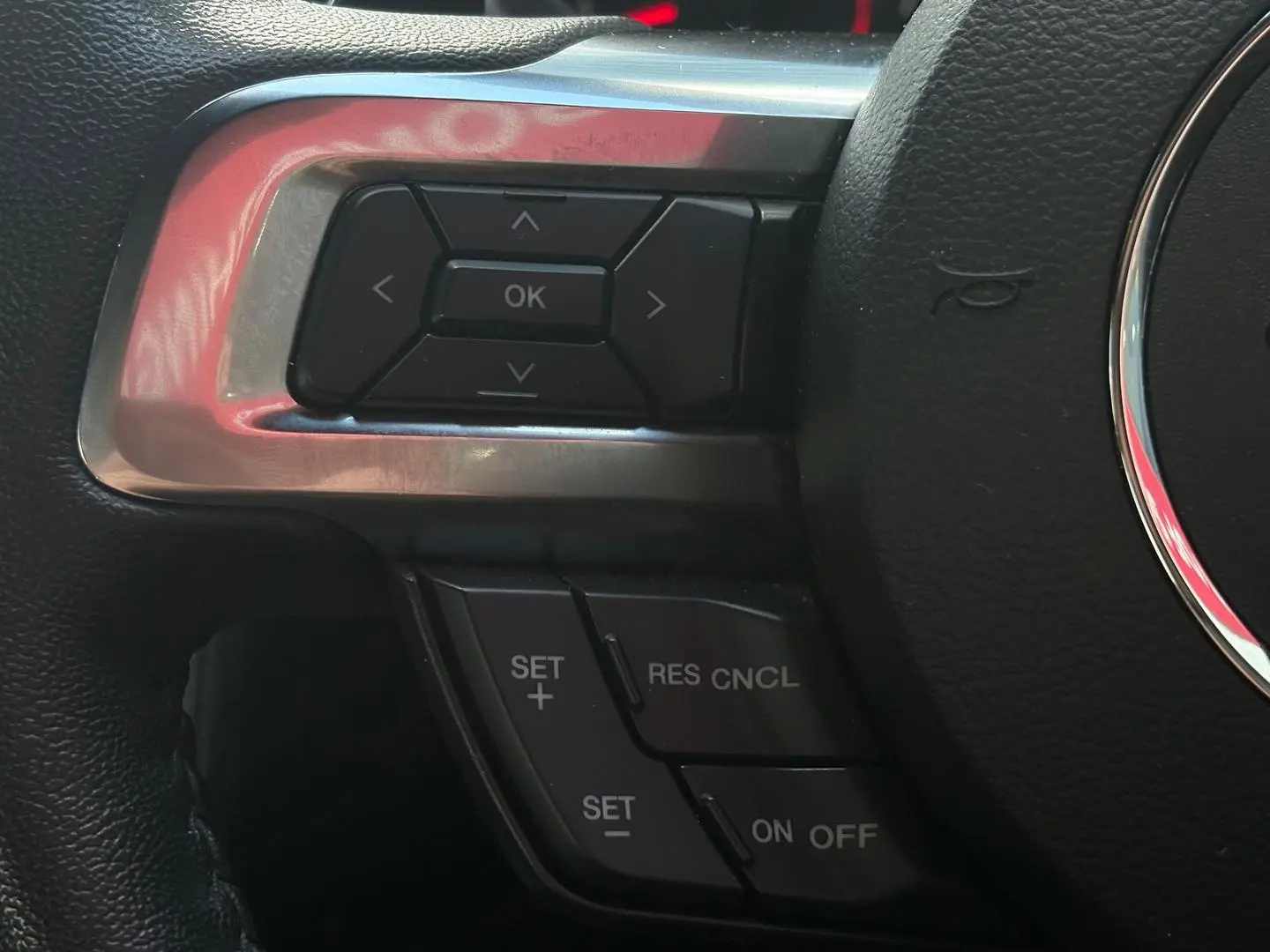 2017 Ford Mustang Gallery Image 20