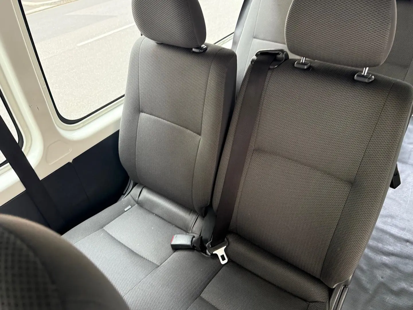 2019 Toyota Hiace Gallery Image 16