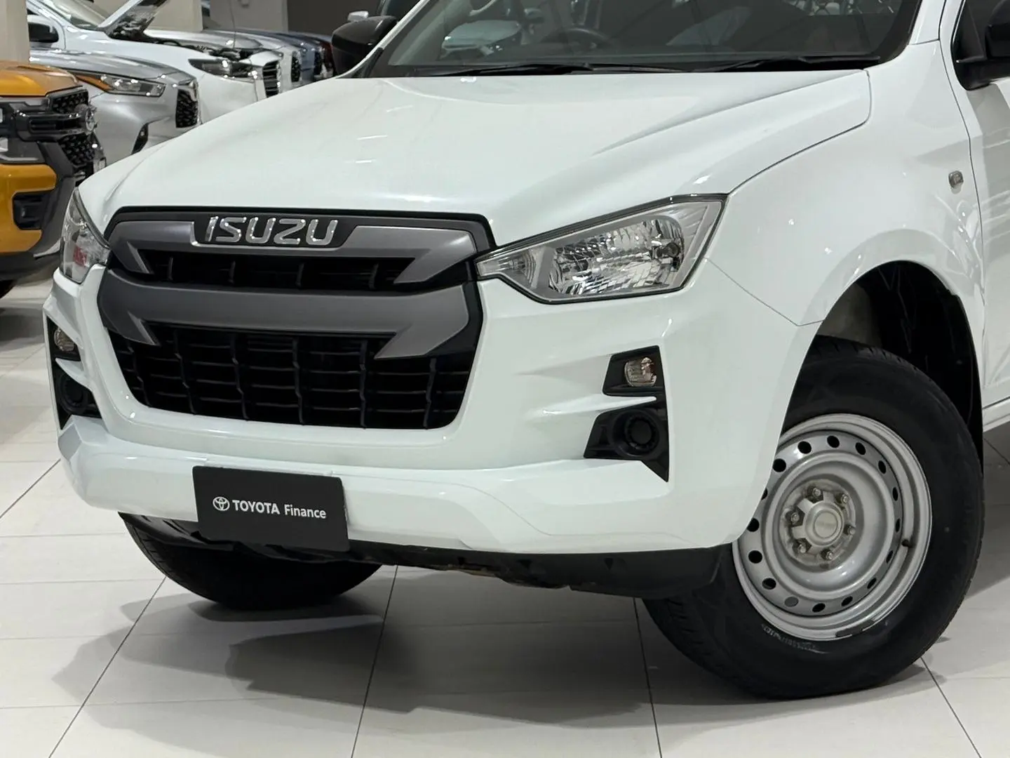 2022 Isuzu D-MAX Gallery Image 7