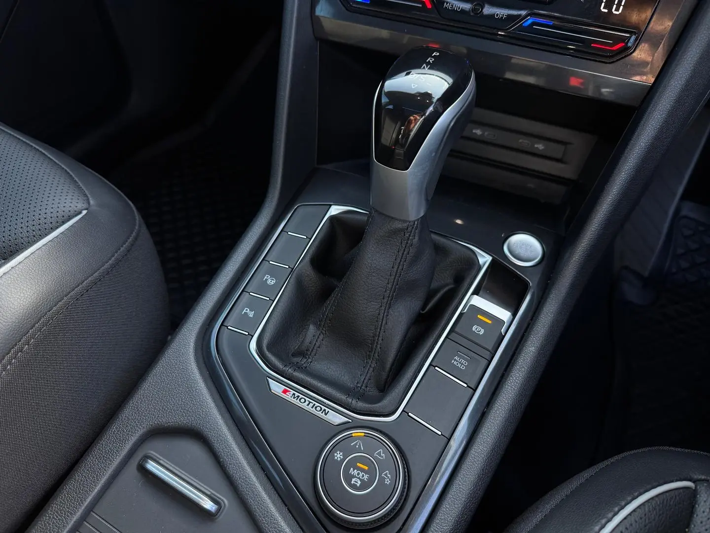 2023 Volkswagen Tiguan Gallery Image 16