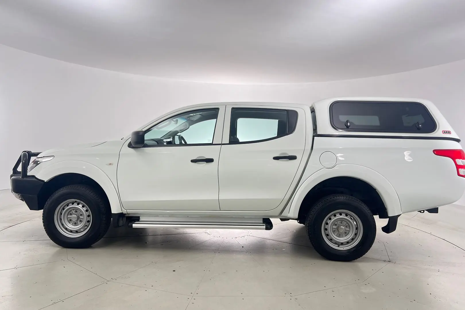 2017 Mitsubishi Triton Gallery Image 7