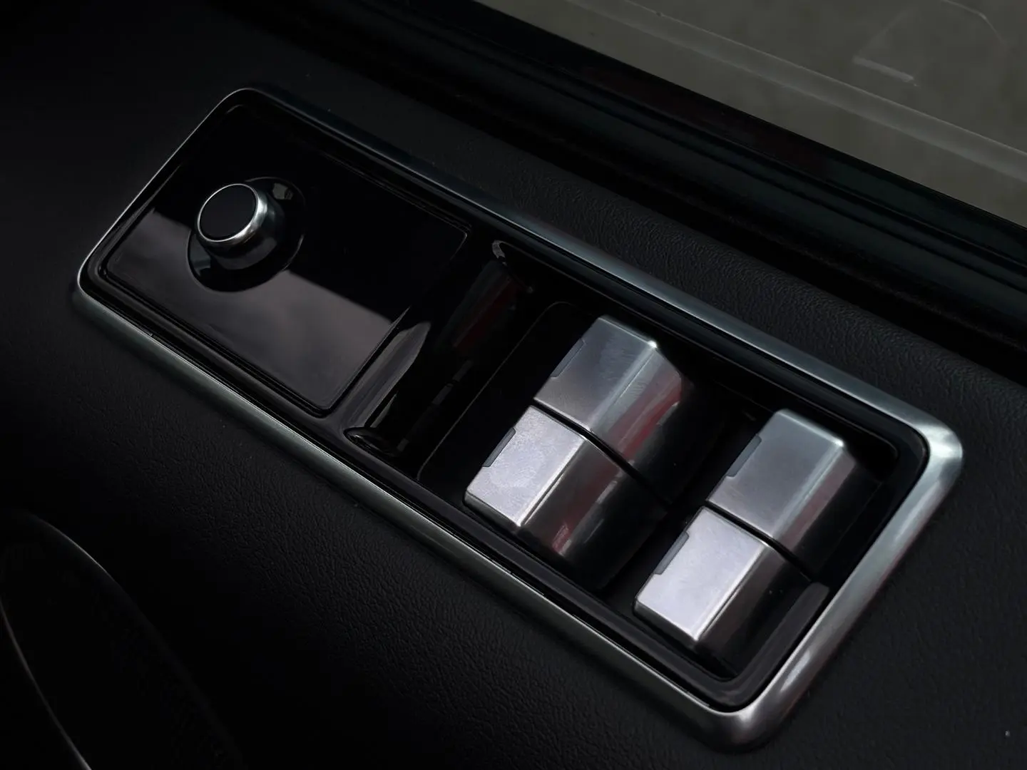 2021 Land Rover Range Rover Sport Gallery Image 27