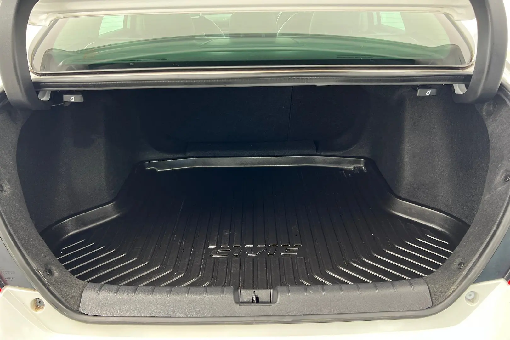 2019 Honda Civic Gallery Image 20
