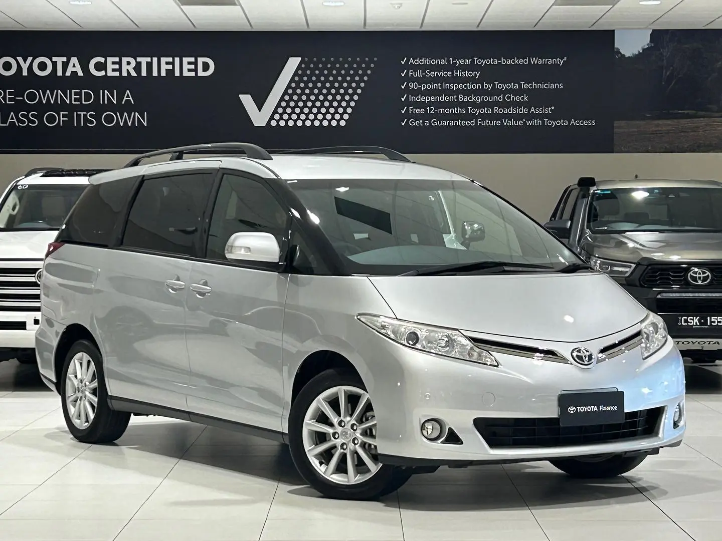 2019 Toyota Tarago Gallery Image 1