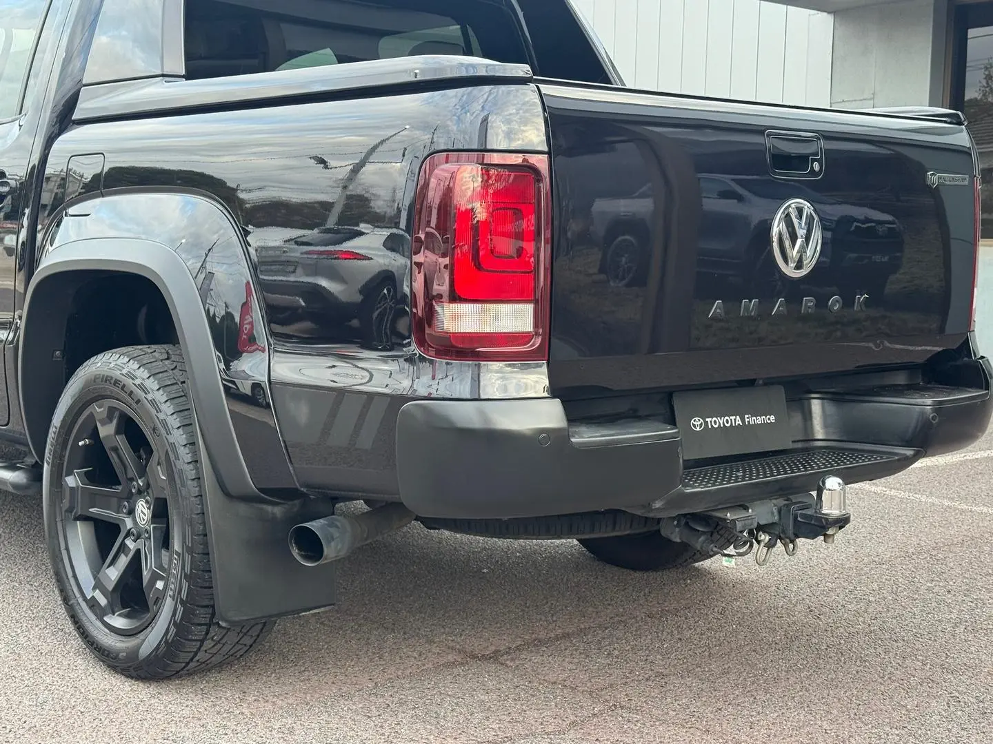 2022 Volkswagen Amarok Gallery Image 8