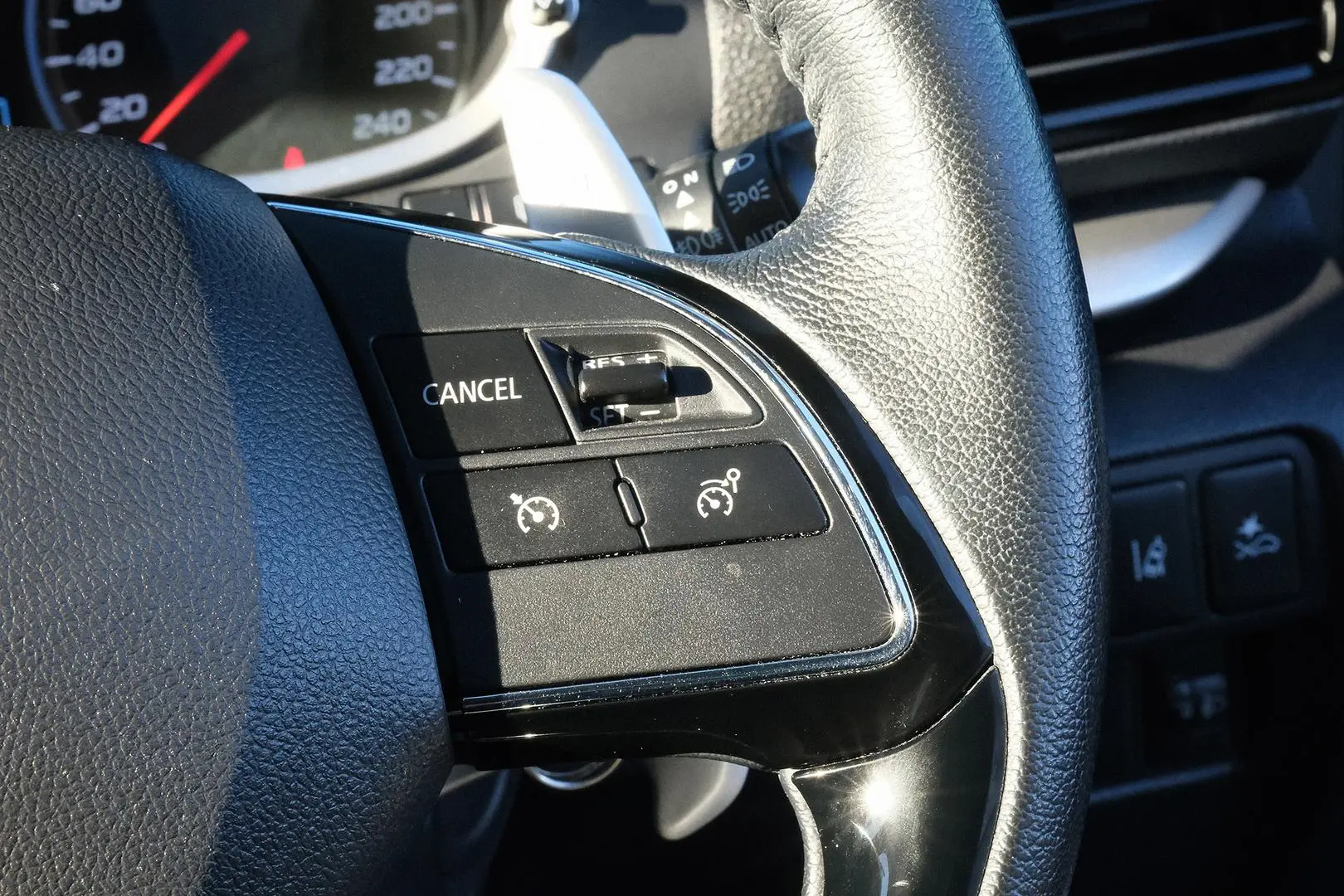 2021 Mitsubishi Eclipse Cross Gallery Image 14