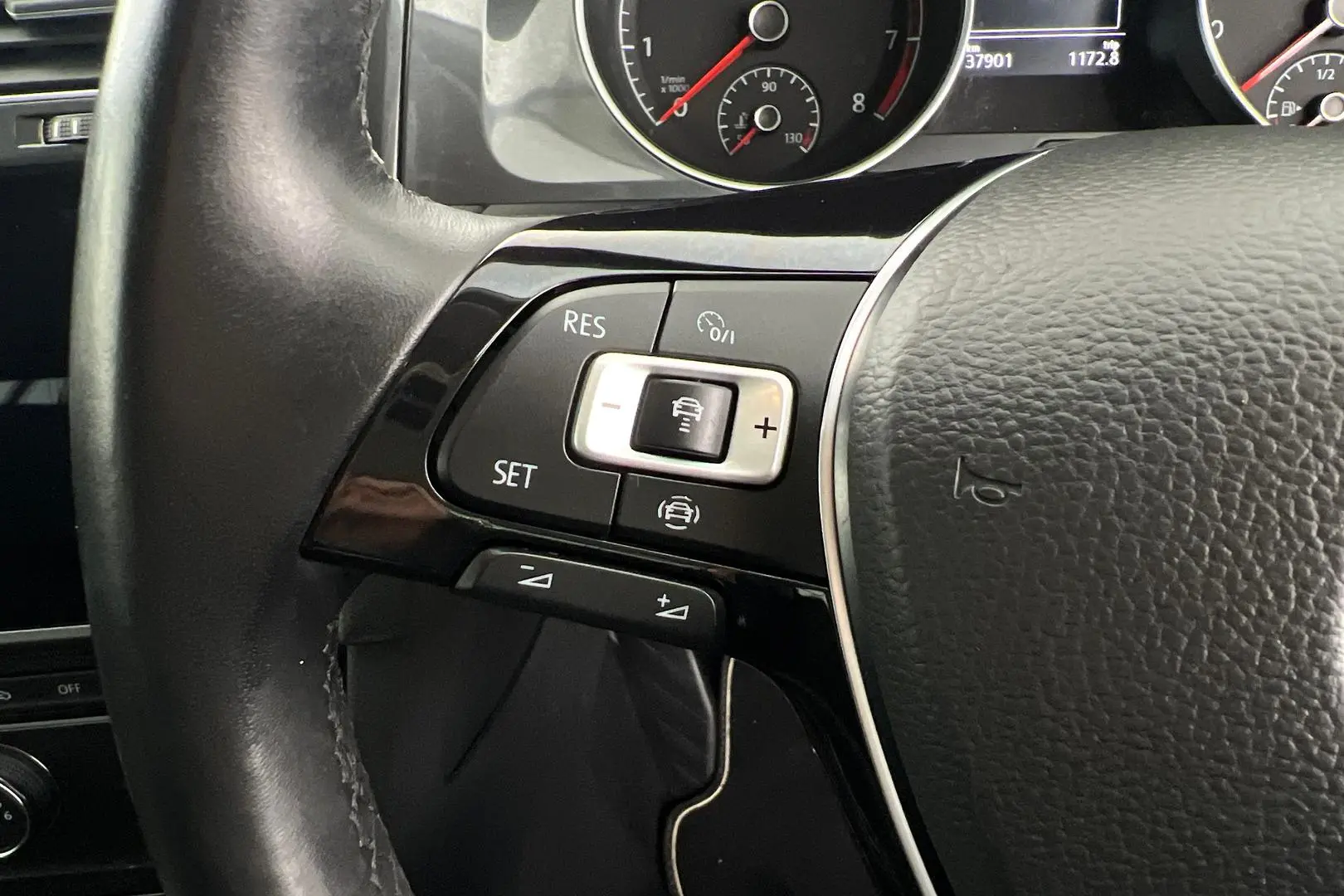 2018 Volkswagen Golf Gallery Image 16