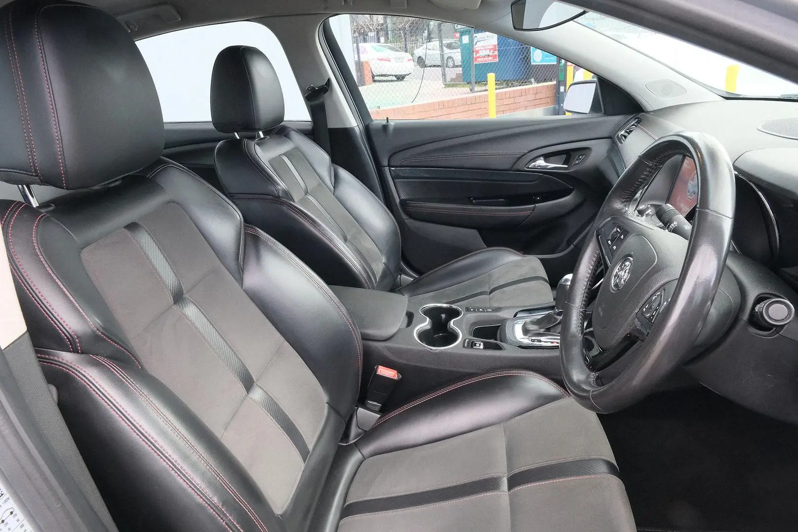 2016 Holden Commodore Gallery Image 13
