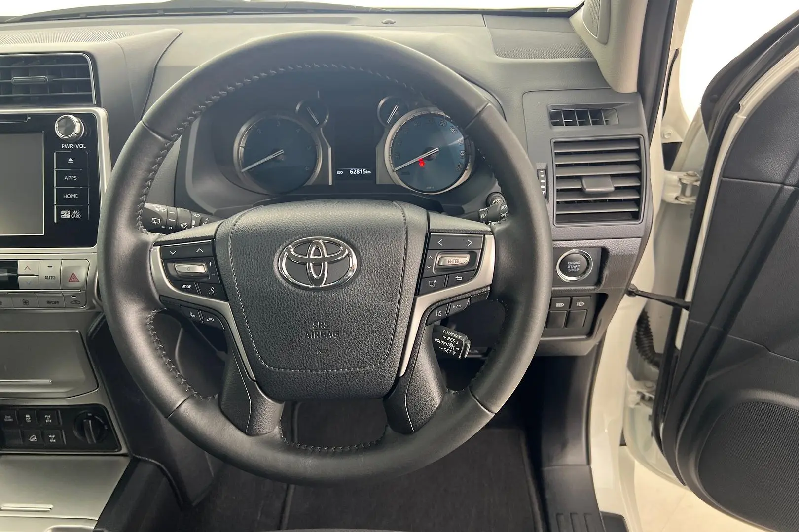 2018 Toyota Landcruiser Prado Gallery Image 15