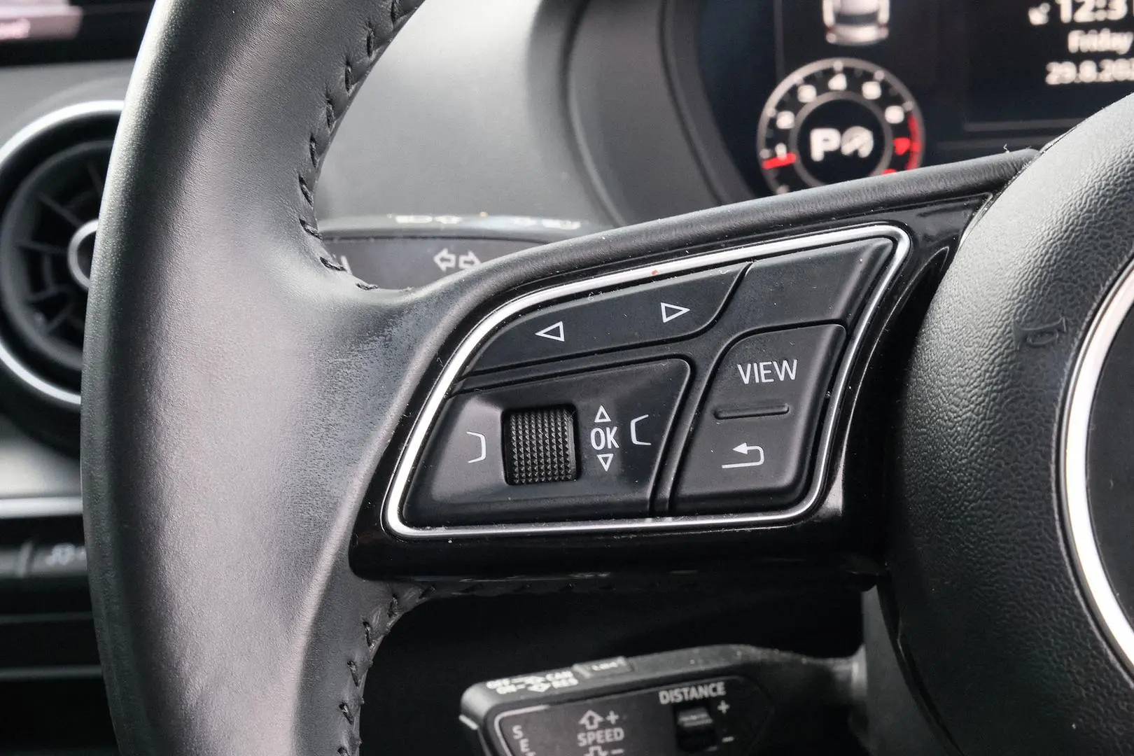 2019 Audi Q2 Gallery Image 15