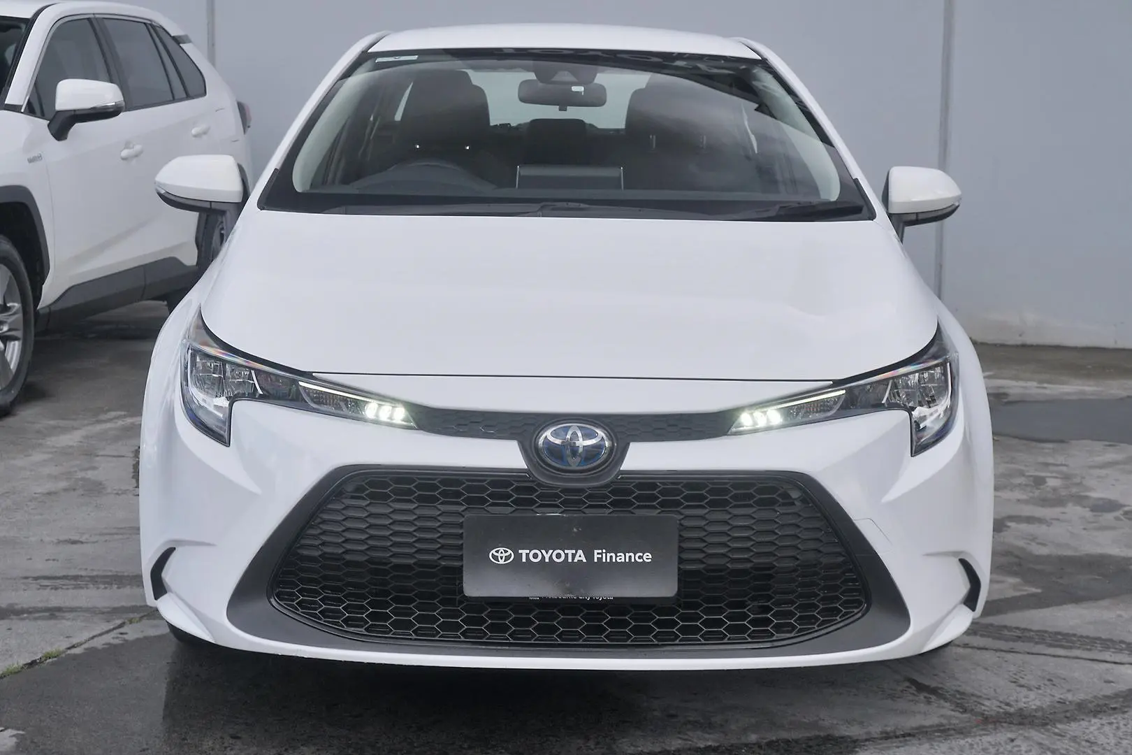 2020 Toyota Corolla Gallery Image 3