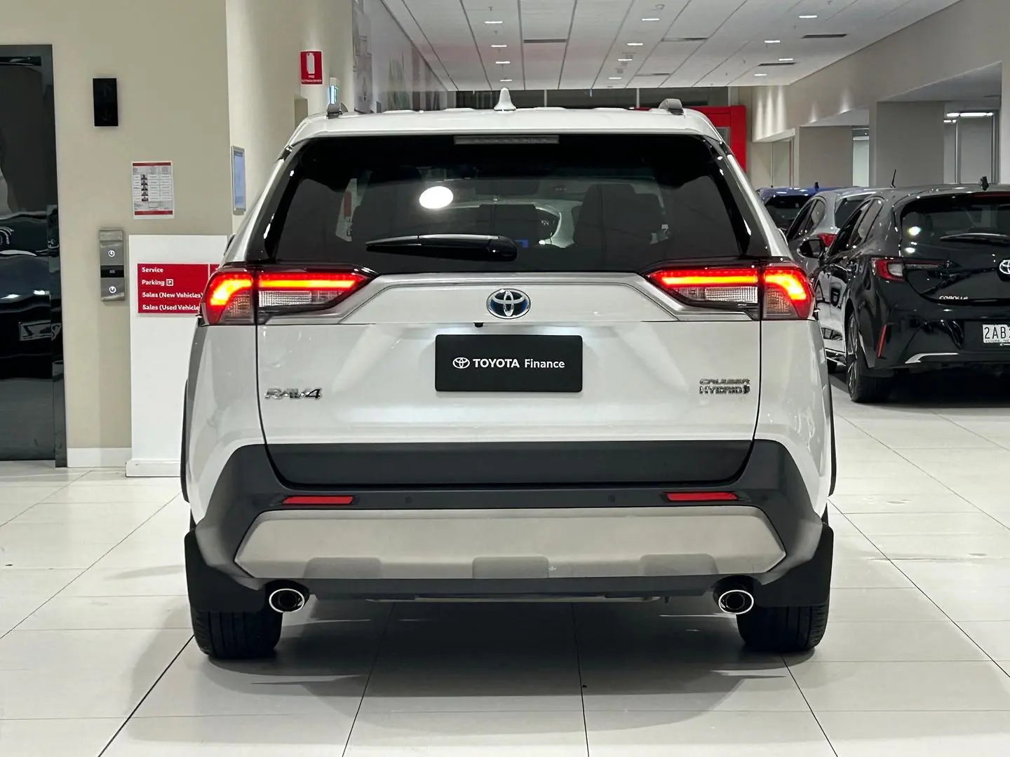 2024 Toyota RAV4 Gallery Image 9