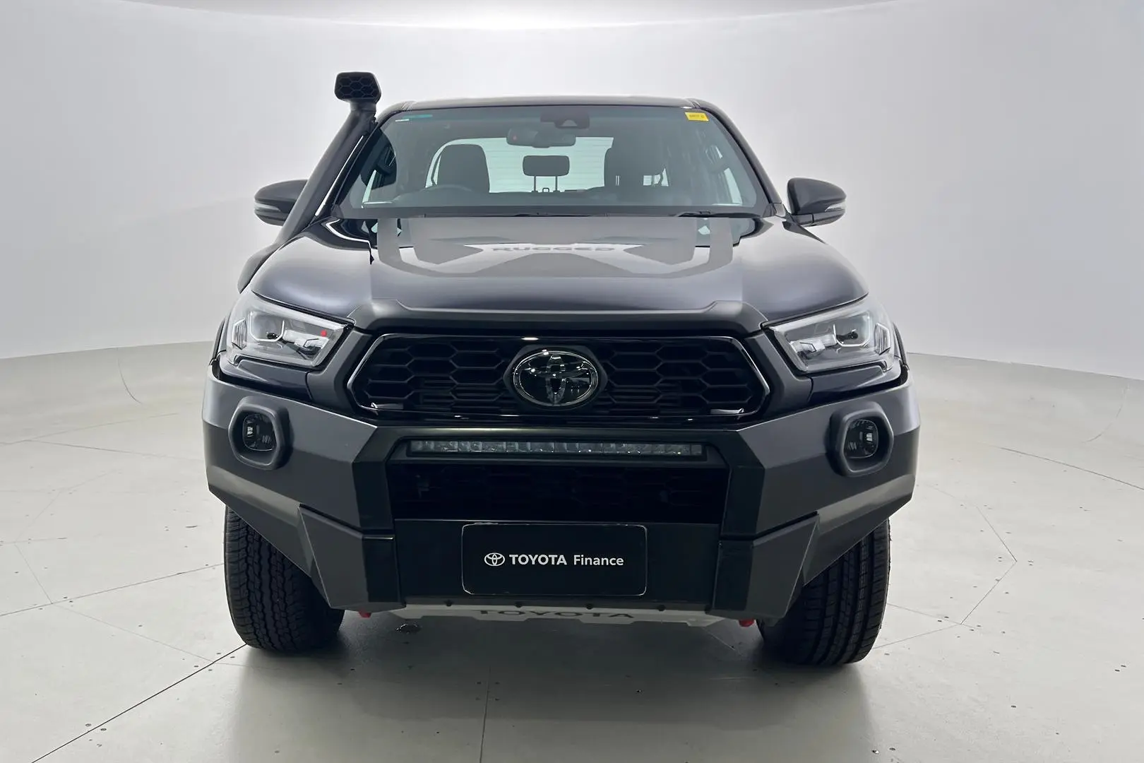 2022 Toyota Hilux Gallery Image 11