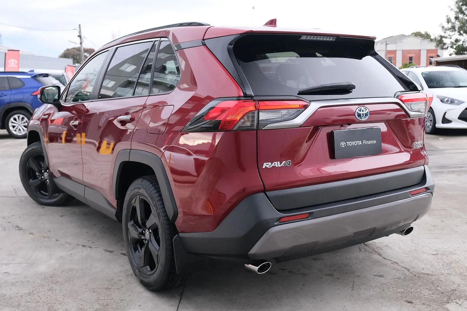 2021 Toyota RAV4 Gallery Image 2