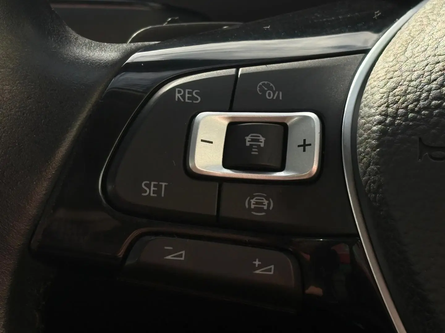 2019 Volkswagen Tiguan Gallery Image 22