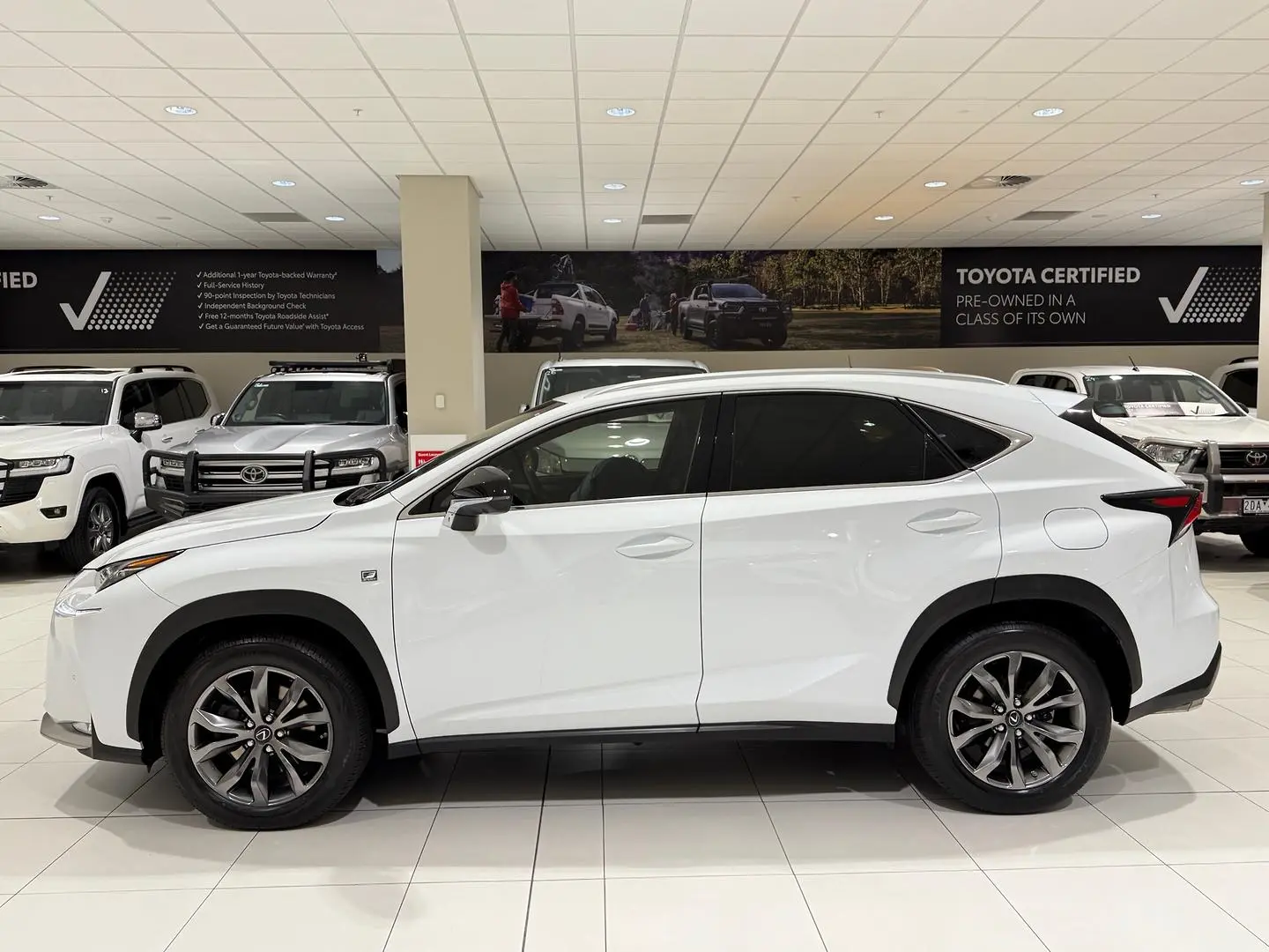 2017 Lexus NX Gallery Image 6