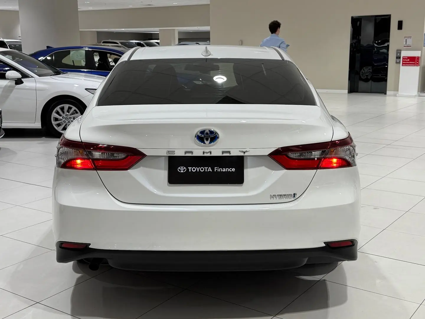 2021 Toyota Camry Gallery Image 9