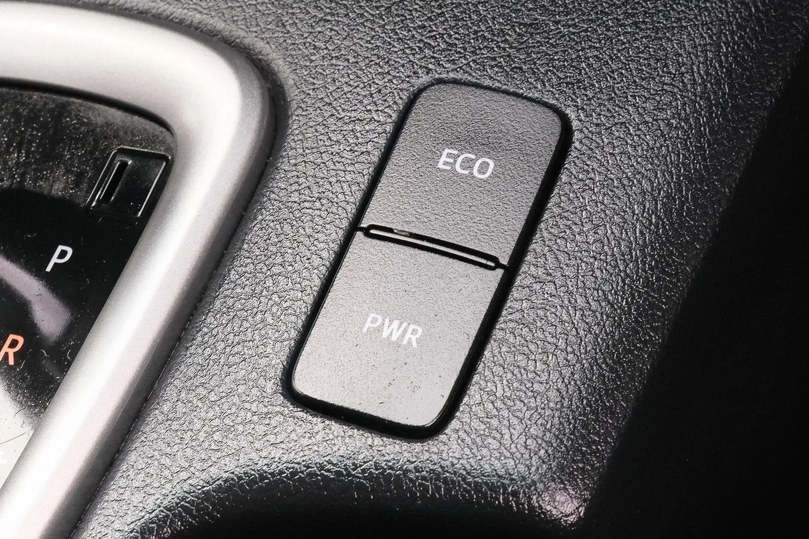 2021 Toyota Hilux Gallery Image 20