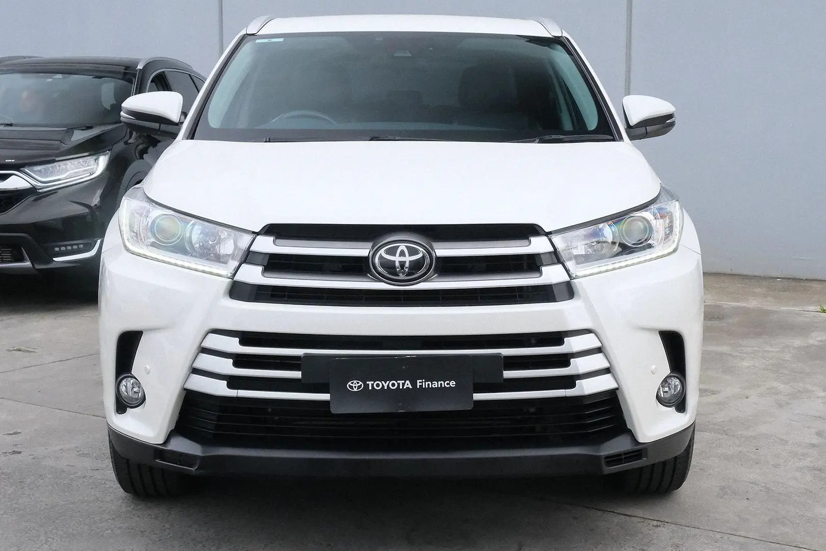 2019 Toyota Kluger Gallery Image 3