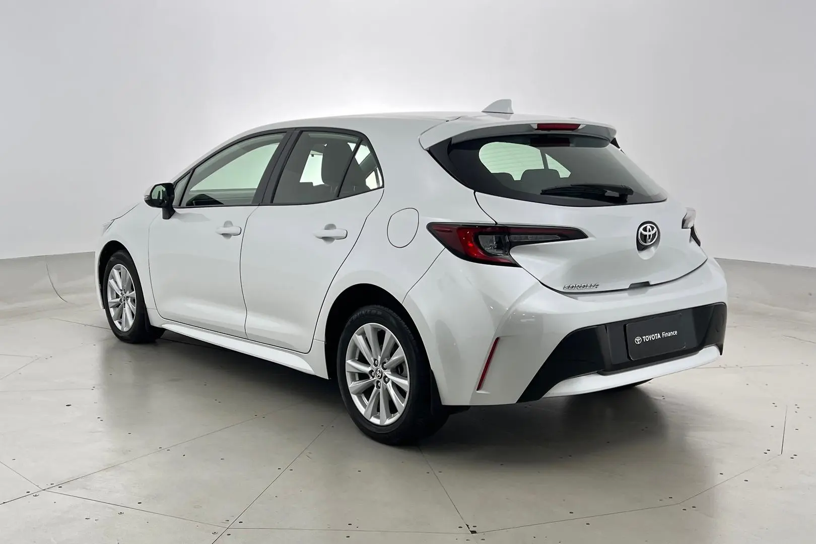 2024 Toyota Corolla Gallery Image 8